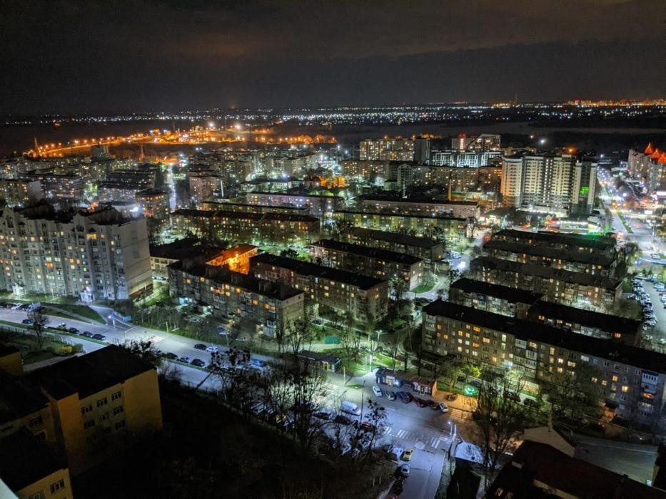 Видовая квартира Yaroslavichi-2 Вышгород Экстерьер фото