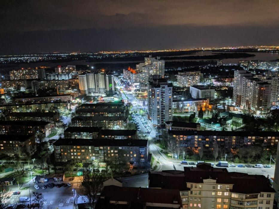 Видовая квартира Yaroslavichi-2 Вышгород Экстерьер фото