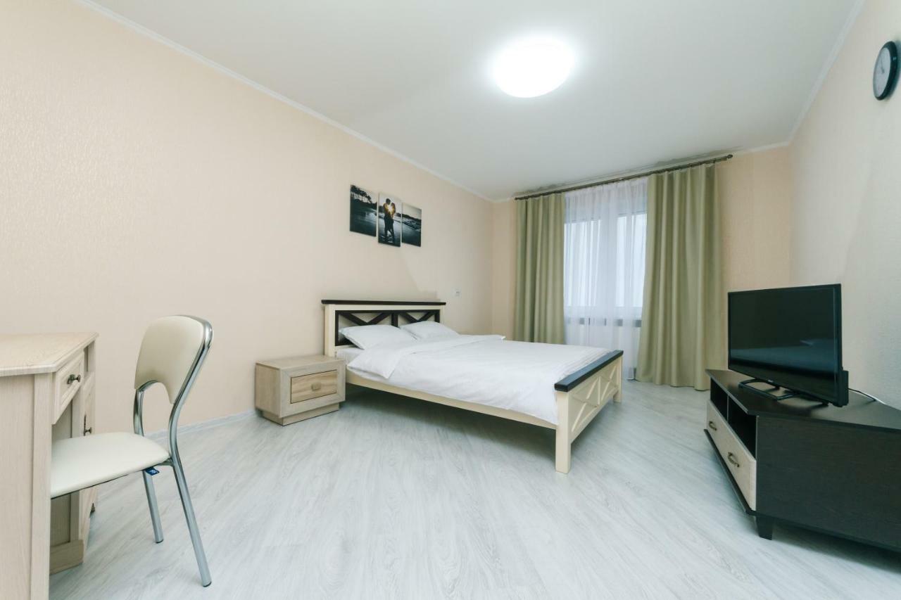 Видовая квартира Yaroslavichi-2 Вышгород Экстерьер фото